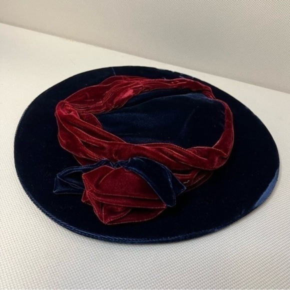 Dead Stock Vintage Plaza Suite by Betmar Velvet Crushable Derby Hat - Picture 2 of 4